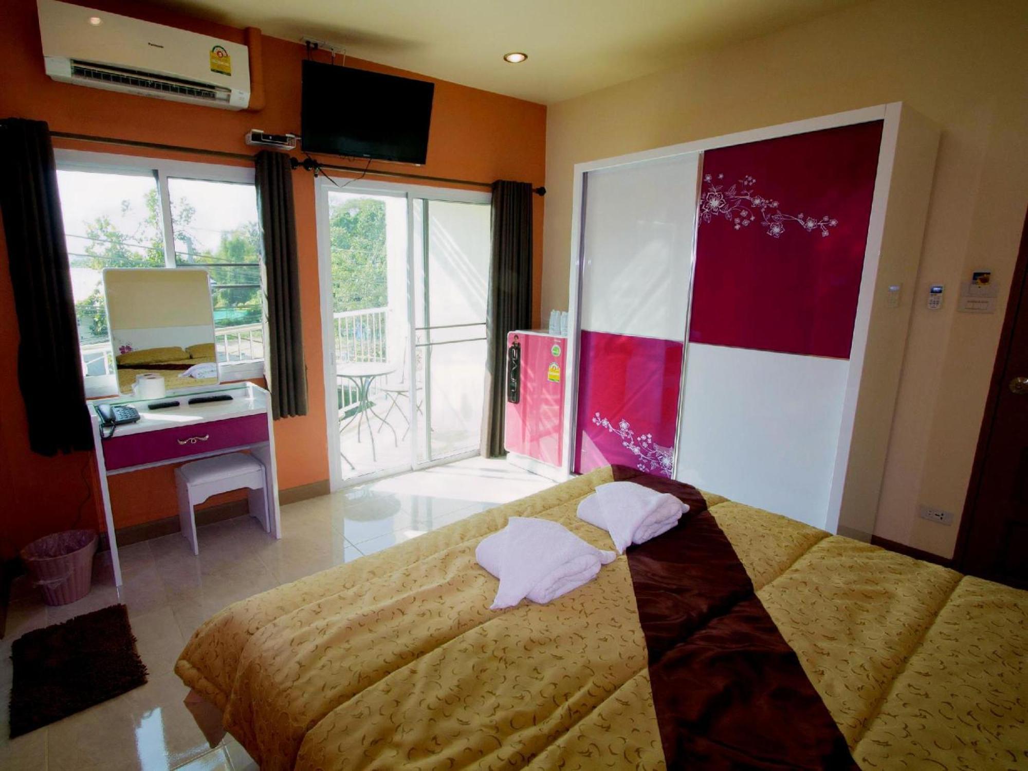 Donchai House Guest House& Cafe Чиангмай Экстерьер фото