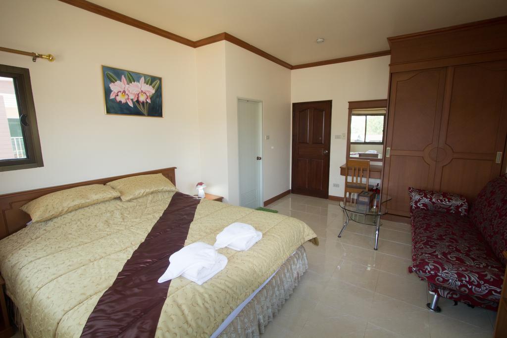 Donchai House Guest House& Cafe Чиангмай Экстерьер фото