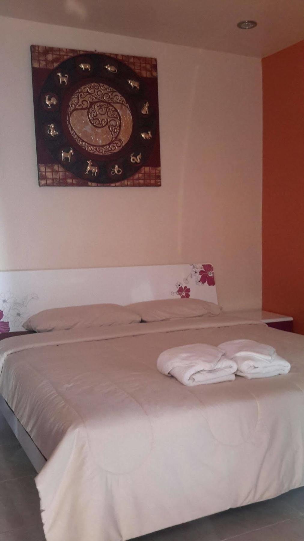 Donchai House Guest House& Cafe Чиангмай Экстерьер фото