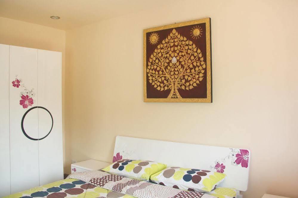 Donchai House Guest House& Cafe Чиангмай Экстерьер фото